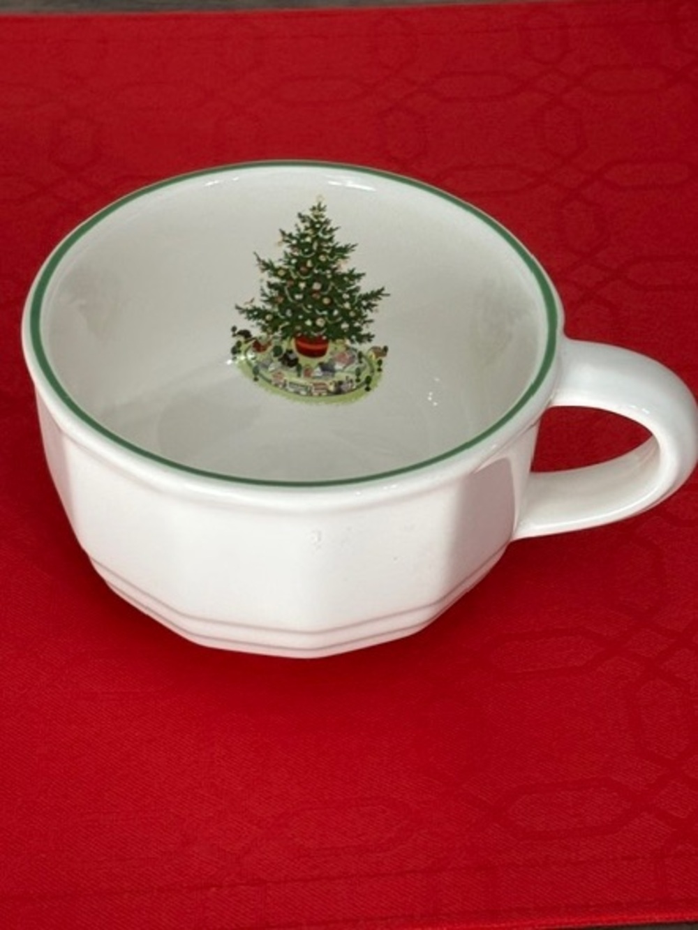 Set of 4 PFALTZGRAFF CHRISTMAS 🎄 HERITAGE TREE Mugs & Saucers - Picture 2 of 7